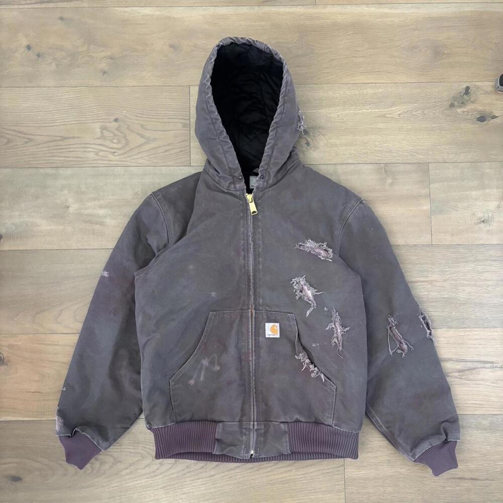 vintage purple carhartt jacket🖨️